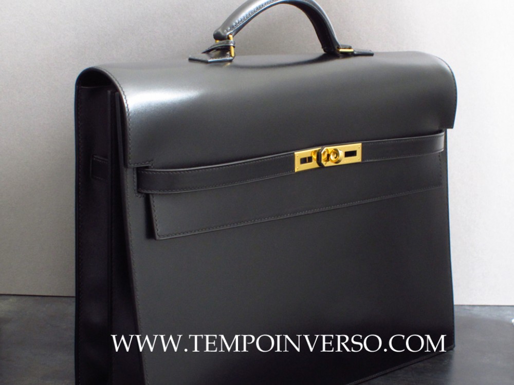 Pre-owned and Vintage HERMES - Kelly Documents business bag 38 watch -  Available on