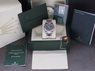 Pre-owned and Vintage ROLEX - black dial roulette date full  display picture 3